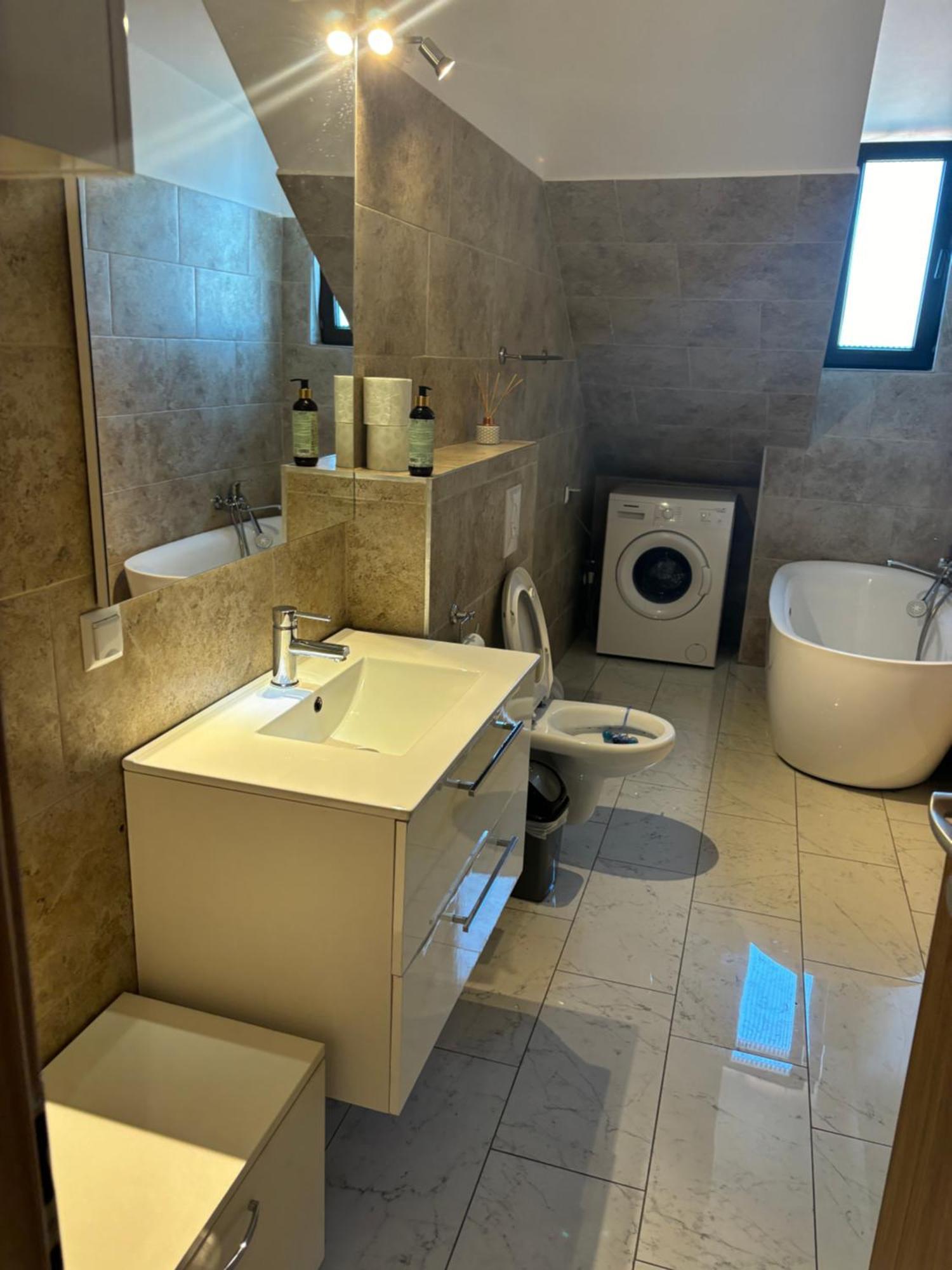 Central Park Residence Cluj-Napoca Ngoại thất bức ảnh